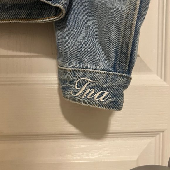 Aritzia TNA Rose Embroided Jean Jacket - Picture 4 of 5